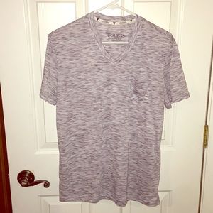 Guess V-Neck